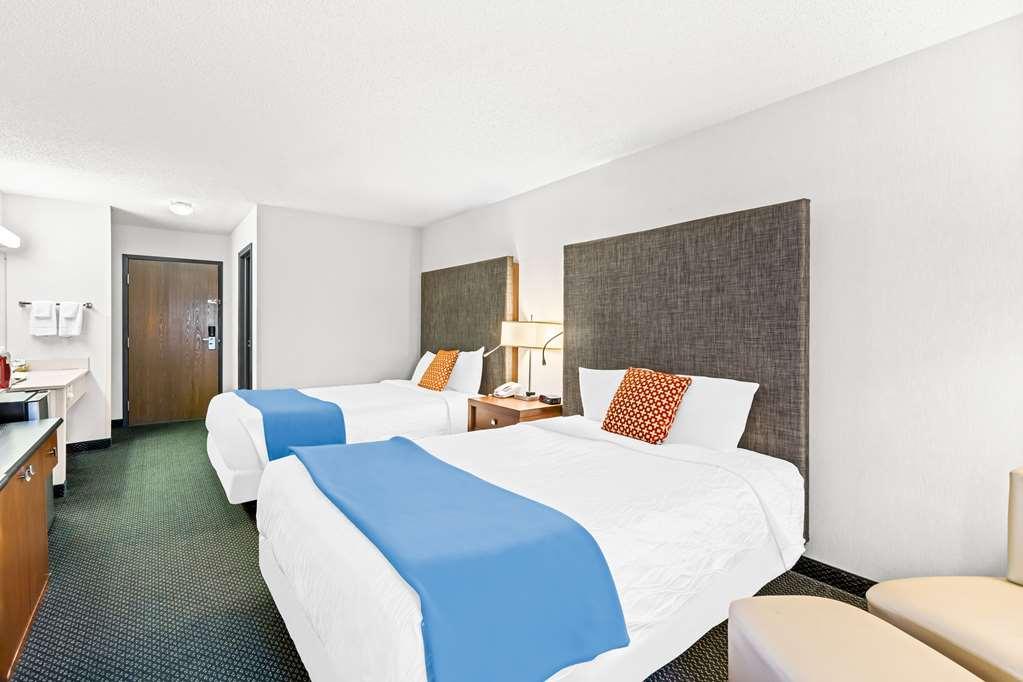 Americas Value & - Tahquamenon Country Hotel 2*