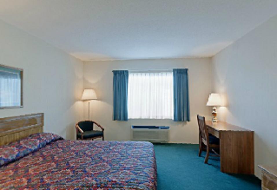 Hotel Americas Value & - Tahquamenon Country 2*